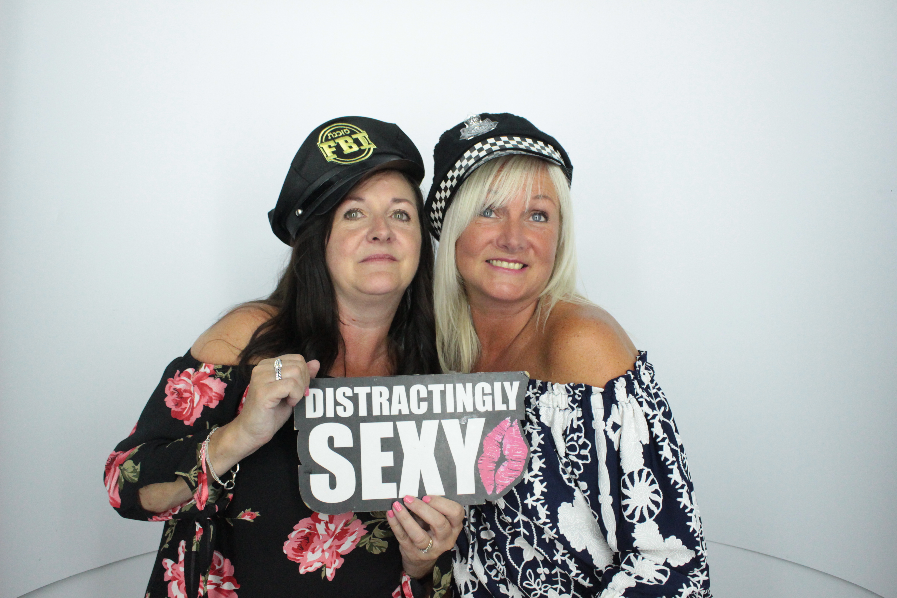Martin & Colleen’s Joint 50th | View more photos from the event at gallery.myphotoboothexperience.co.uk/u/MyPhotoBoothExperienceLtd/Martin-Colleen’s-Joint-50th